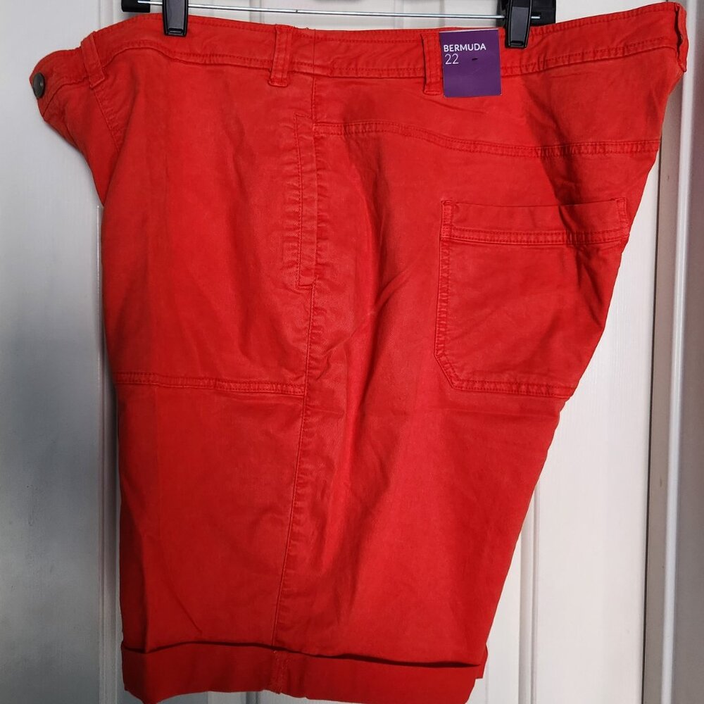 NWT Lane Bryant Womens Orange/Red Bermuda Rolled Cuff Shorts Size 22 New - Picture 5 of 6